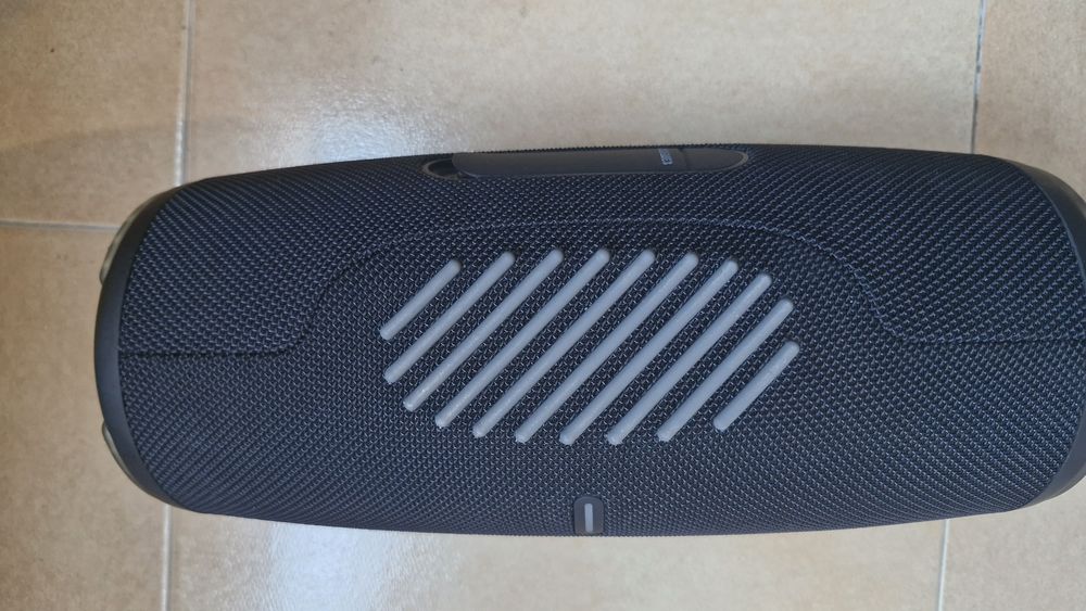 Продава-Преносима тон колона,Модел-JBL XTREME 3 Черна