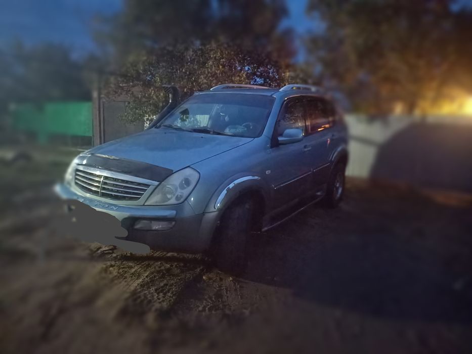 Продам внедорожник