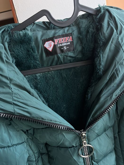 Зимно зелено дълго яке