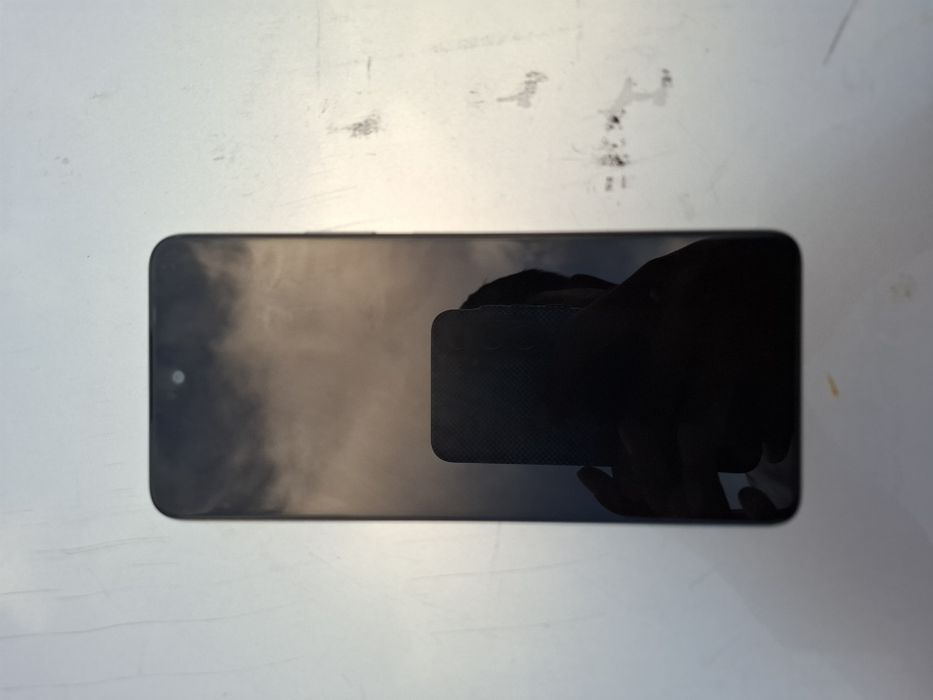 Infinix hot 50: 16/256gb. Kafolati bilan holti yangi rangi titanive