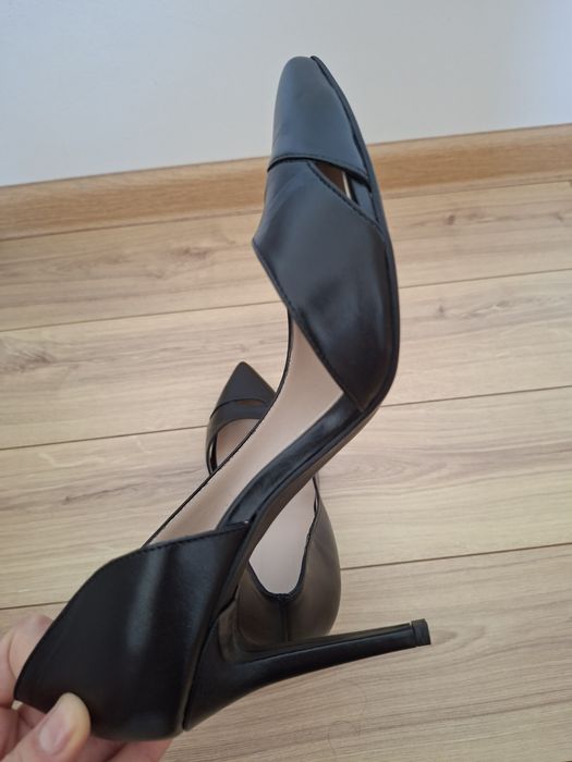 Pantofi stiletto NOI piele naturala