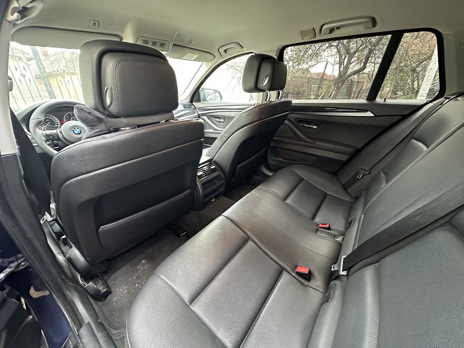 Vând BMW Seria 5 Touring (F11), an fabricație 2012, motorizare 2.0 diesel (520d), cutie manuală.
