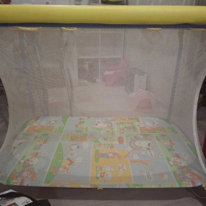 Детский манеж, толкатель