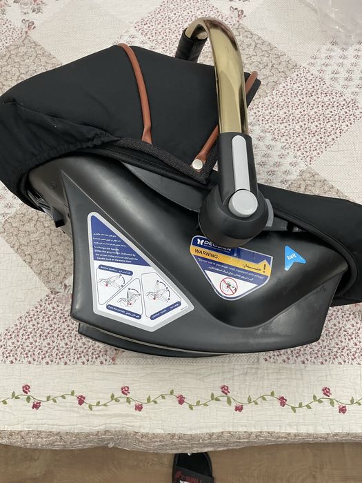 Бебешко кошче+ кош за кола