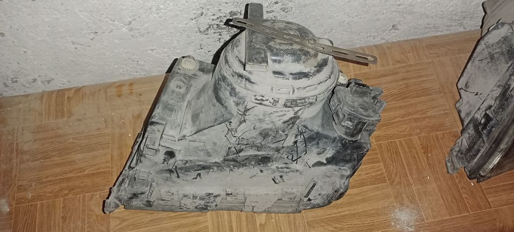 Фары Audi 100 C4