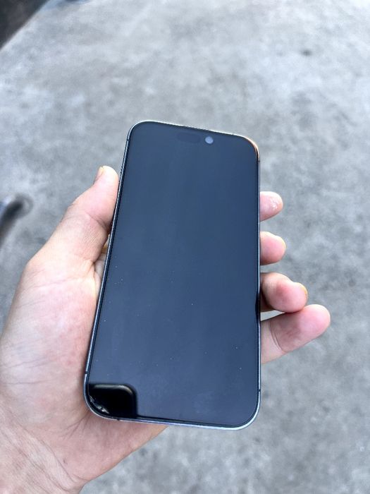 Iphone 14 pro 500$