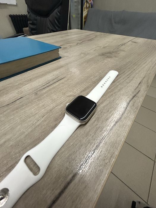 Apple whatch se 2
