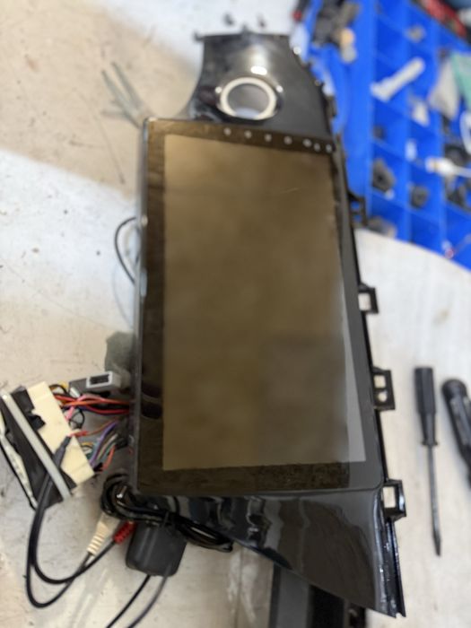 Продам магнитоллу планшет ! Андройд