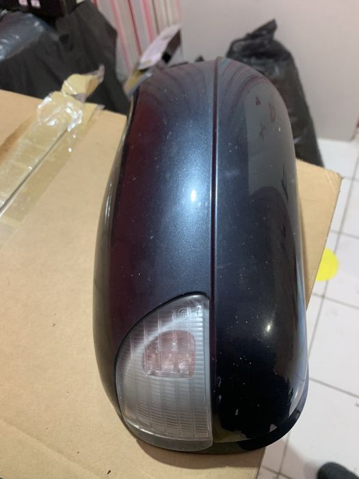 Капаци за огледала мерцедес в210