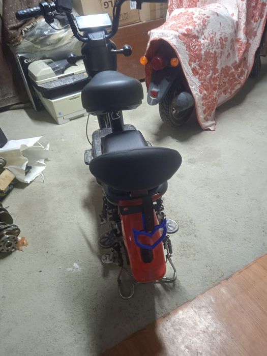 Скутер электрони