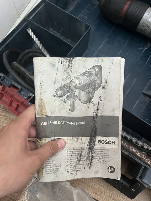 Продаю отбойник Bosch DCH 5-40 Professional