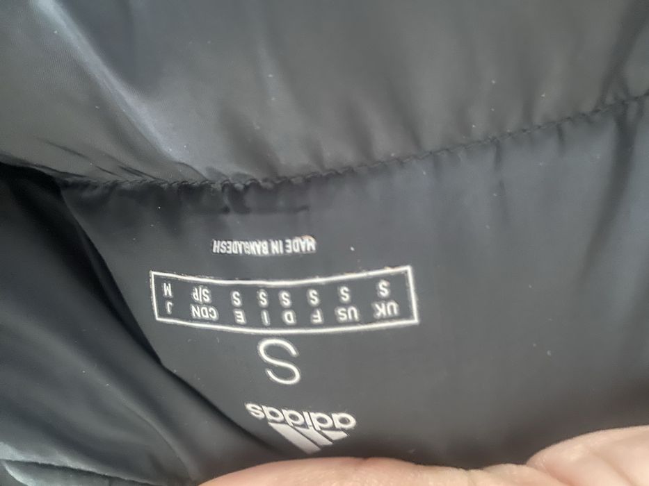 продам куртку на очень хорошый качестве