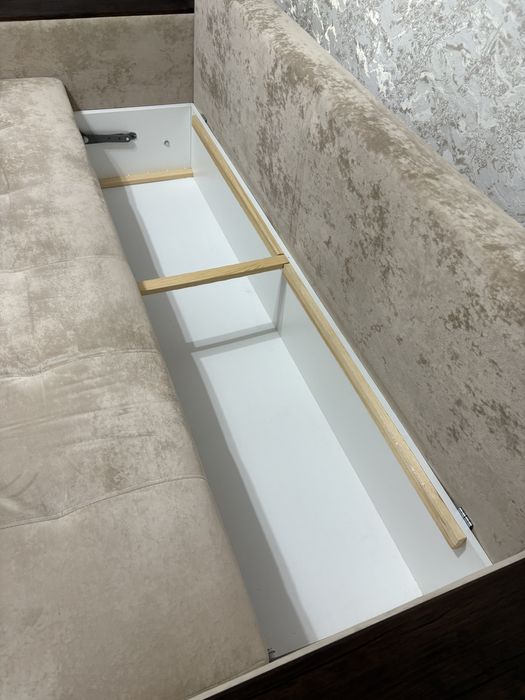 Продам диван в идеальном состоянии