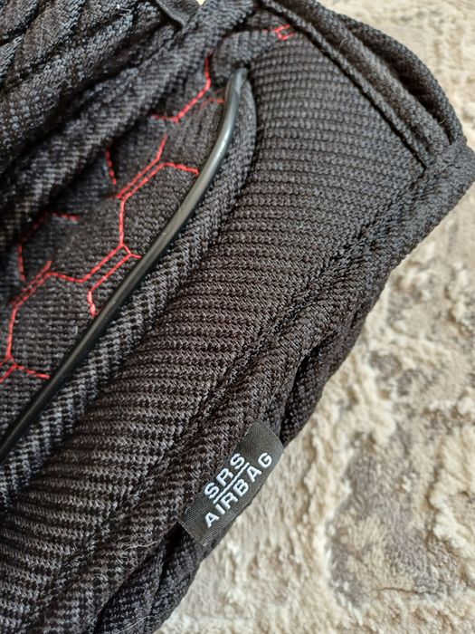 Автомобильные чехлы.