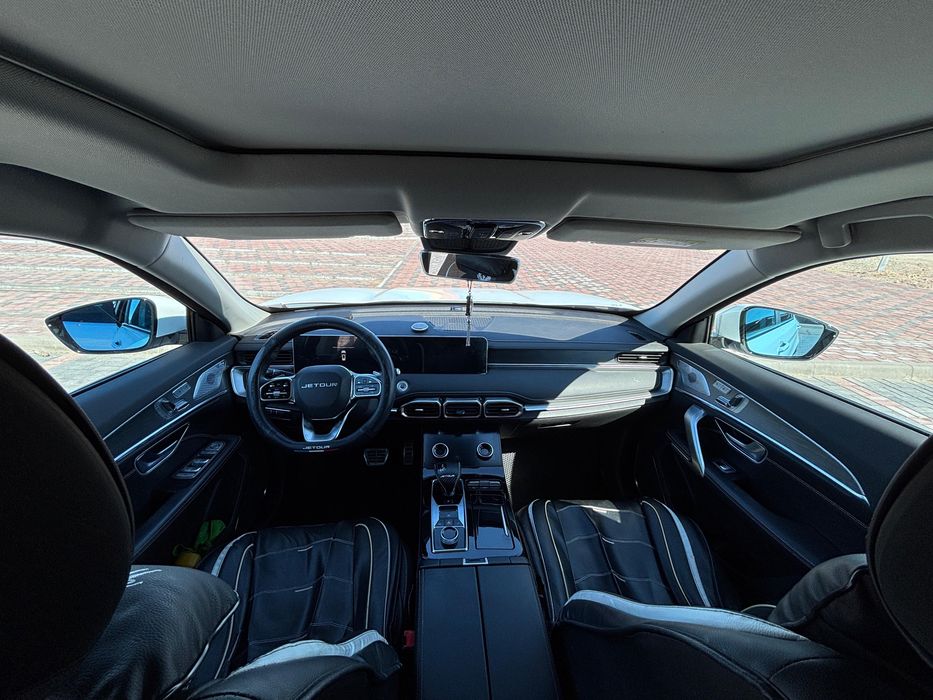 Продается Jetour X70 plus 2025г