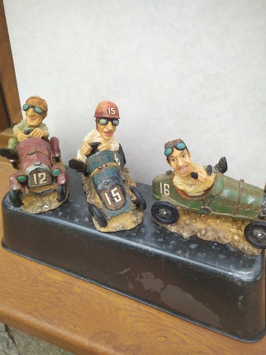 Състезателни керамични автомобили