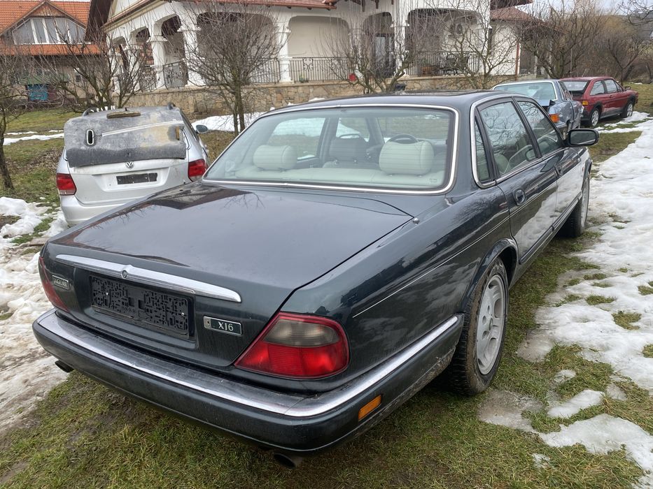 Jaguar xj 6/ 3.2 injectie/ 211 cp/ climateonic/ retro/ istoric