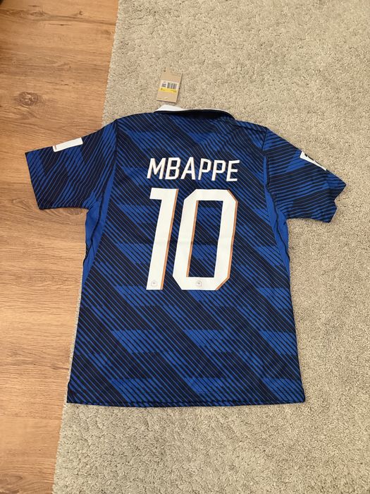 Tricou Mbappe dictator