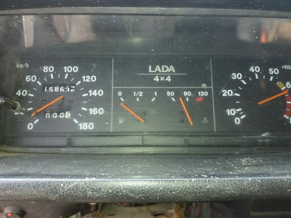 Лада Нива Lada Niva 1.7i