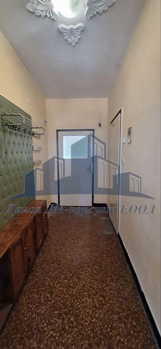 Продава се Двустаен апартамент в Шумен, Център - 72 кв.м за 1396 €/кв.м - Снимка #5