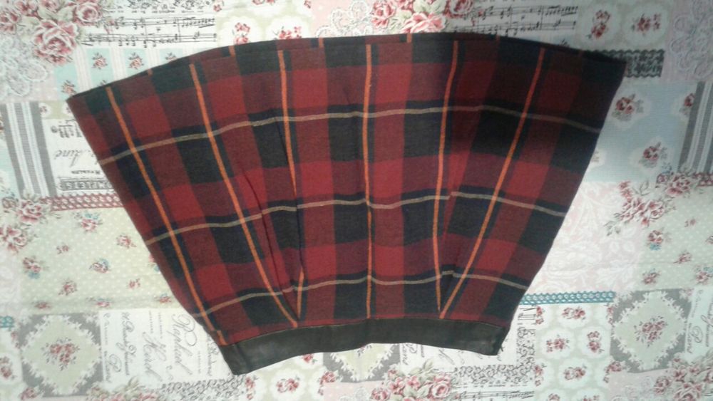 Юбка новая Naf-naf