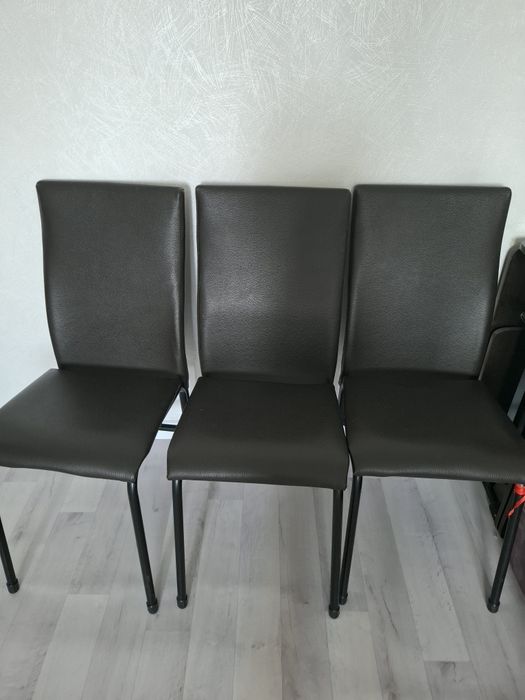 Продается стулья