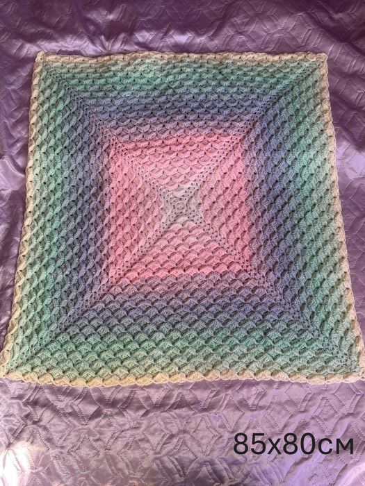 Ръчно изплетени детски пелени