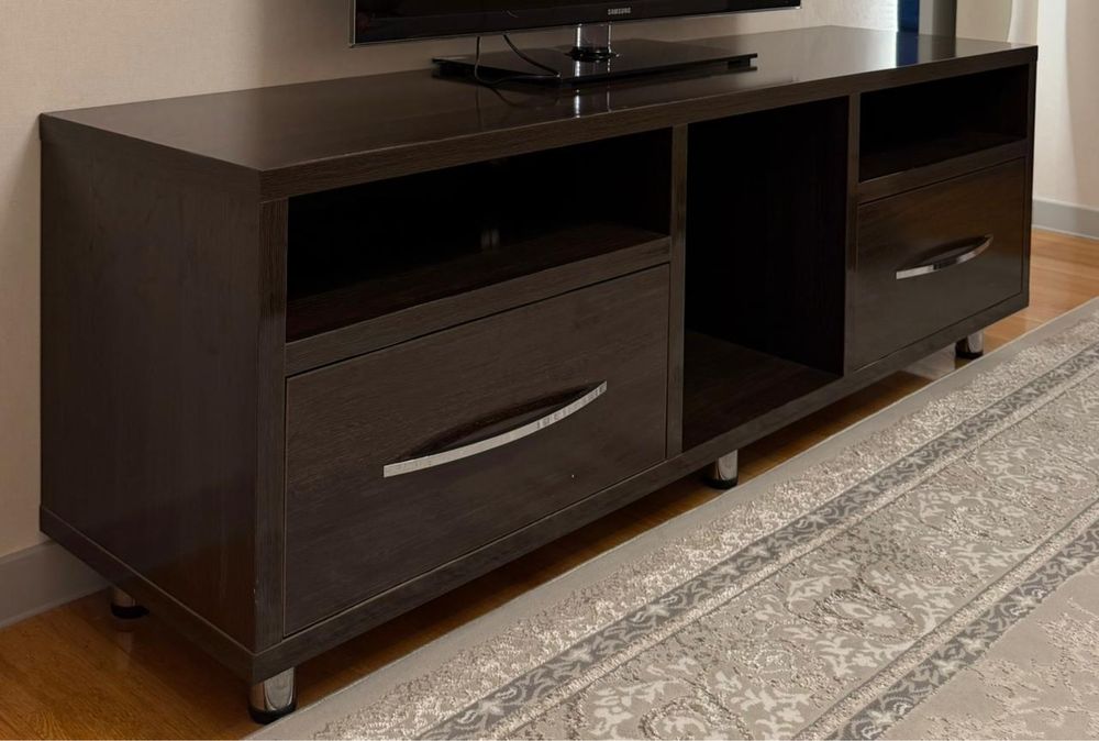 Продаю ТВ тумба/комод