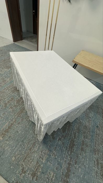 Продам стол б/у.