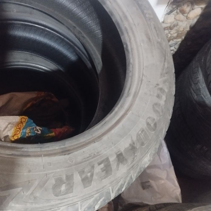 Шины на R17 (235/60/17)