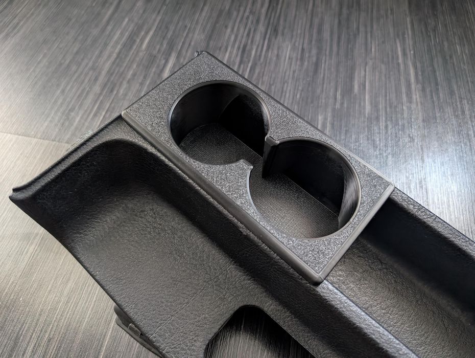 BMW E36 - аксесоари, поставки за чаши, къпхолдъри и др.