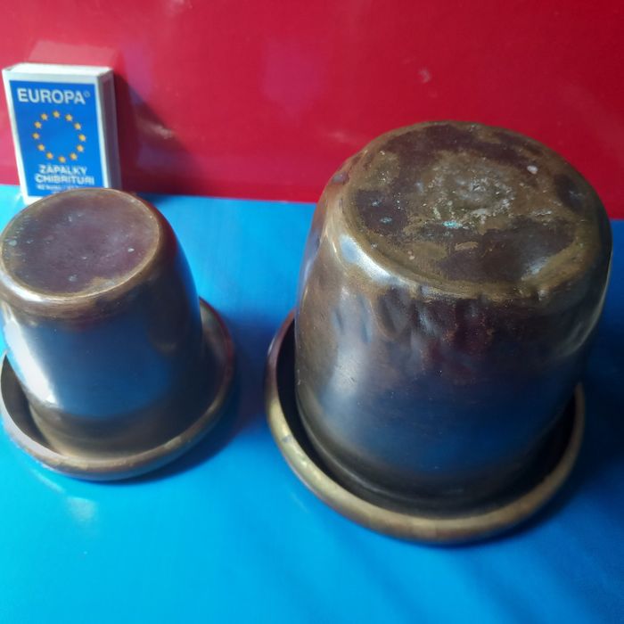Antic -Ocaua mica și mare din alamă