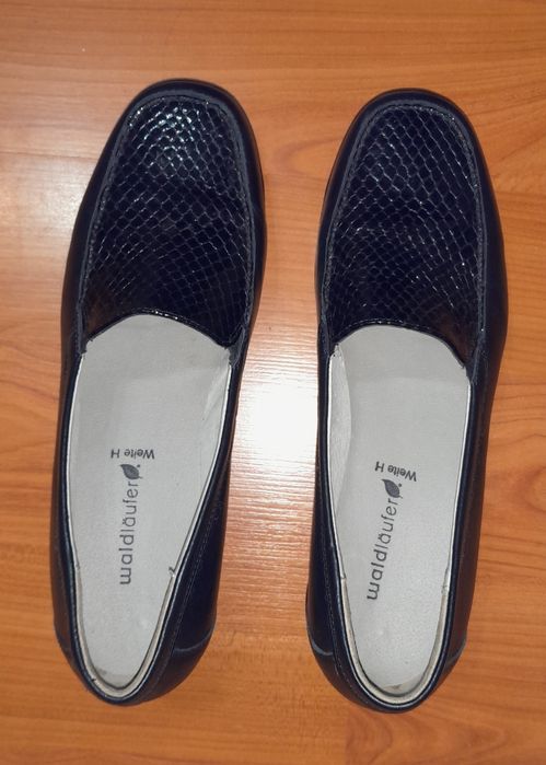 Pantofi din piele pt. femei nr. 41,5