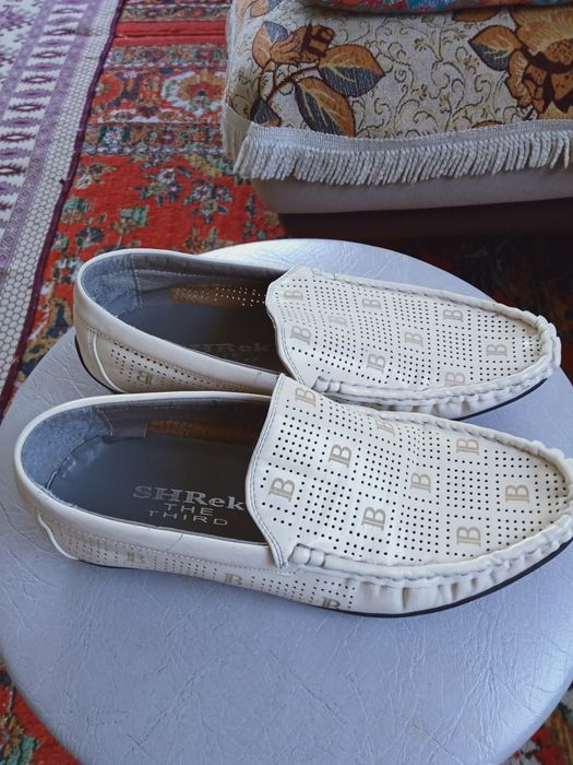 Продам туфли для мальчика 36размер