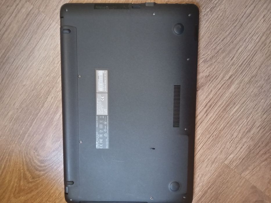 Лаптоп asus vivobook max