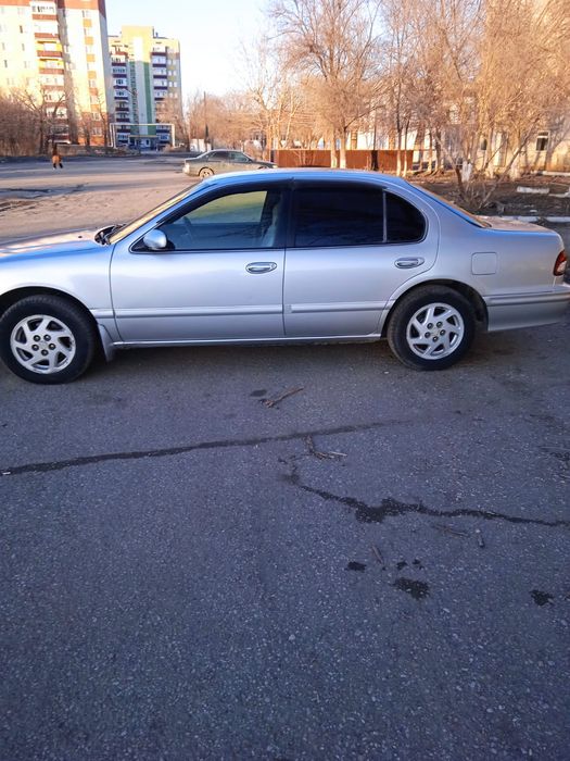 Продам Nissan Cefiro