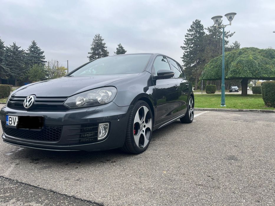 VW Golf 6 GTI , 211CP , EURO 5 full airbag , parcare laterală, RAR Aut