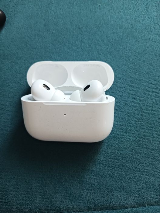 Наушники airpods
