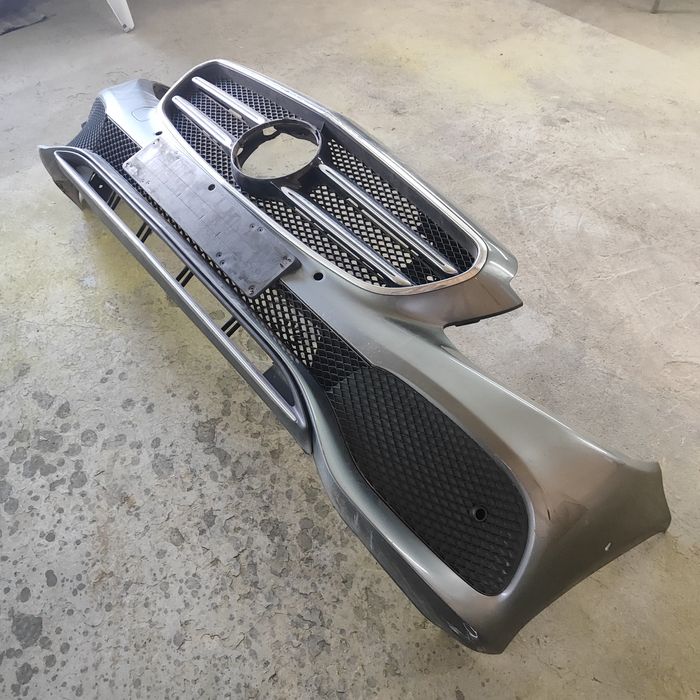 W 213 фарове,стопове,брони,решетка.