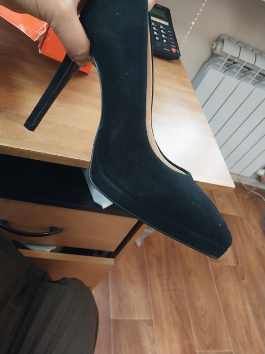 Женские туфли замшевые