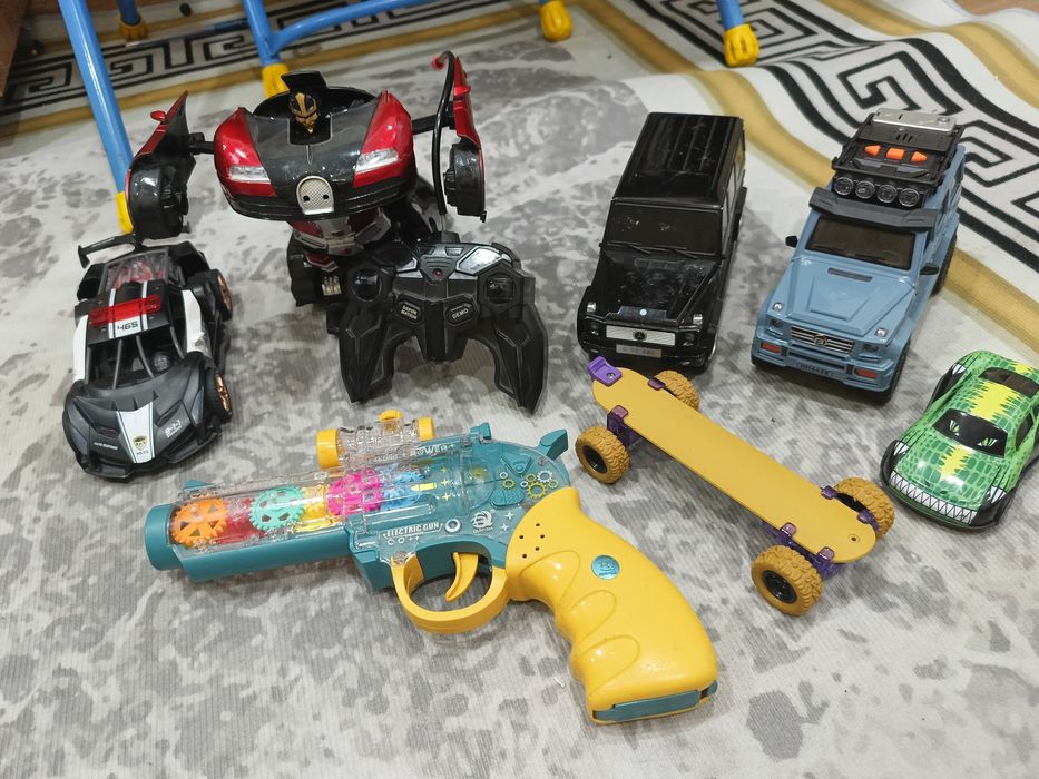 Игрушки для мальчиков