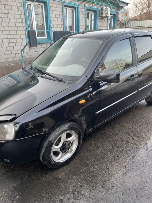 Автомобиль Лада Калина 2011 г