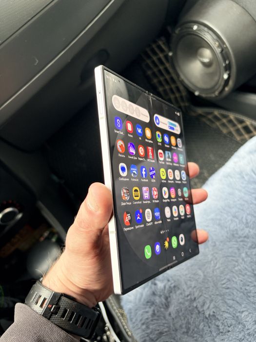 Продам Samsung Z Fold 6