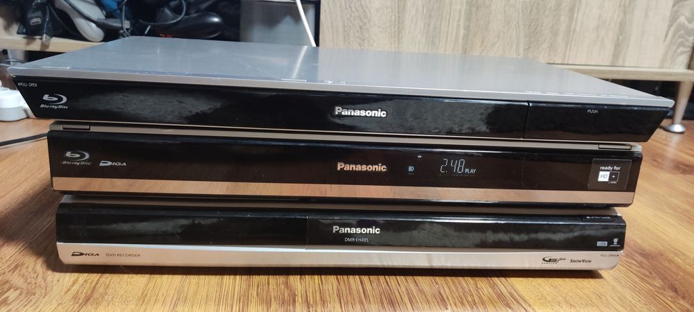 Blue Ray recorder Panasonic Dmr bst 721 Urlati • OLX.ro