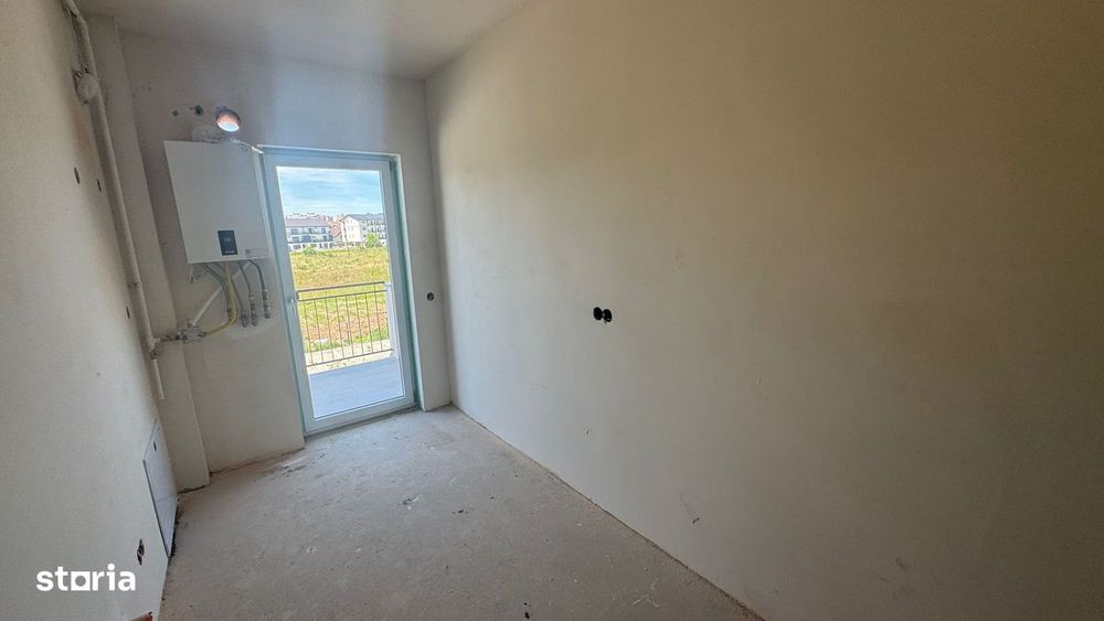 Garsonieră 41 mp, balcon, etaj 1 - Selimbar Sibiu — fotografia 3