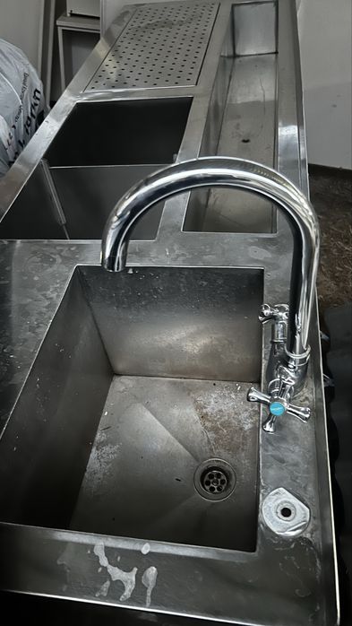 Стол из нержавейки