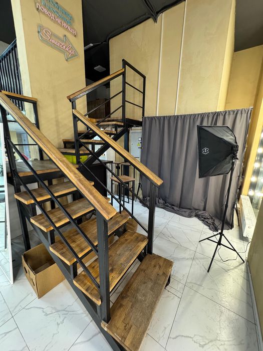 Цветочный магазин продается