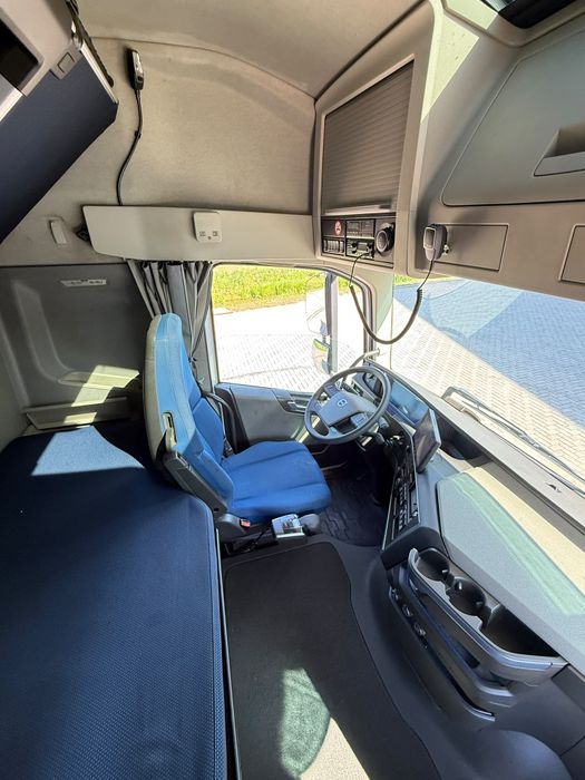 Volvo fura tiyagach sotiladi