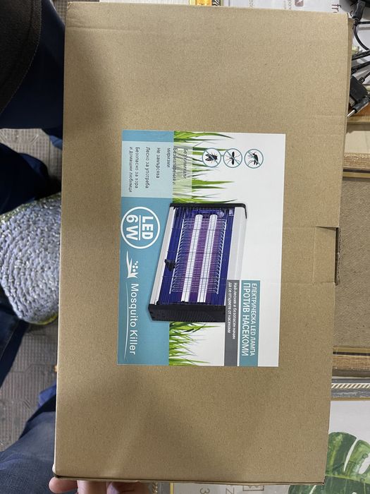 Электро лампа против комаров