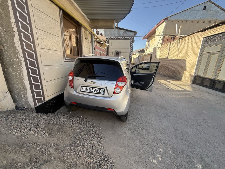 Chevrolet spark 2015 3-pozitsiya